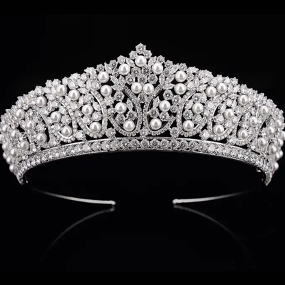 ELEANOR | Crystal & Pearl Tiara