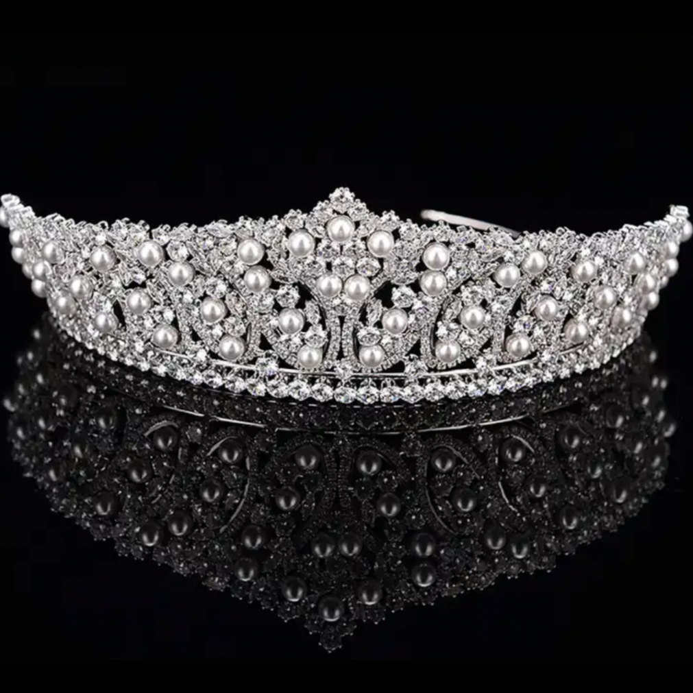 ELEANOR | Crystal & Pearl Tiara