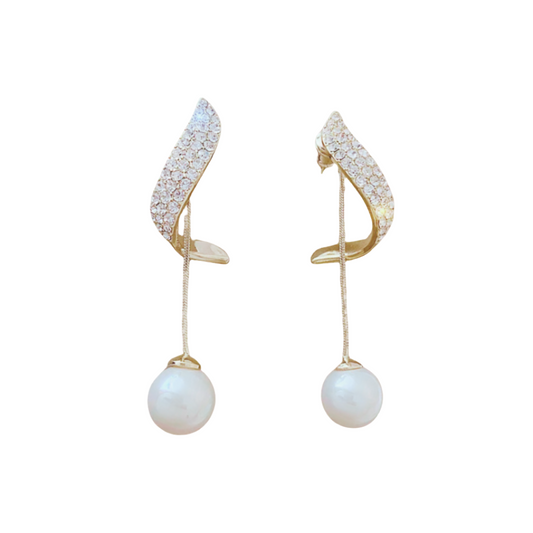 CHARIS | Diamond Cluster & Pearl Drop Earrings