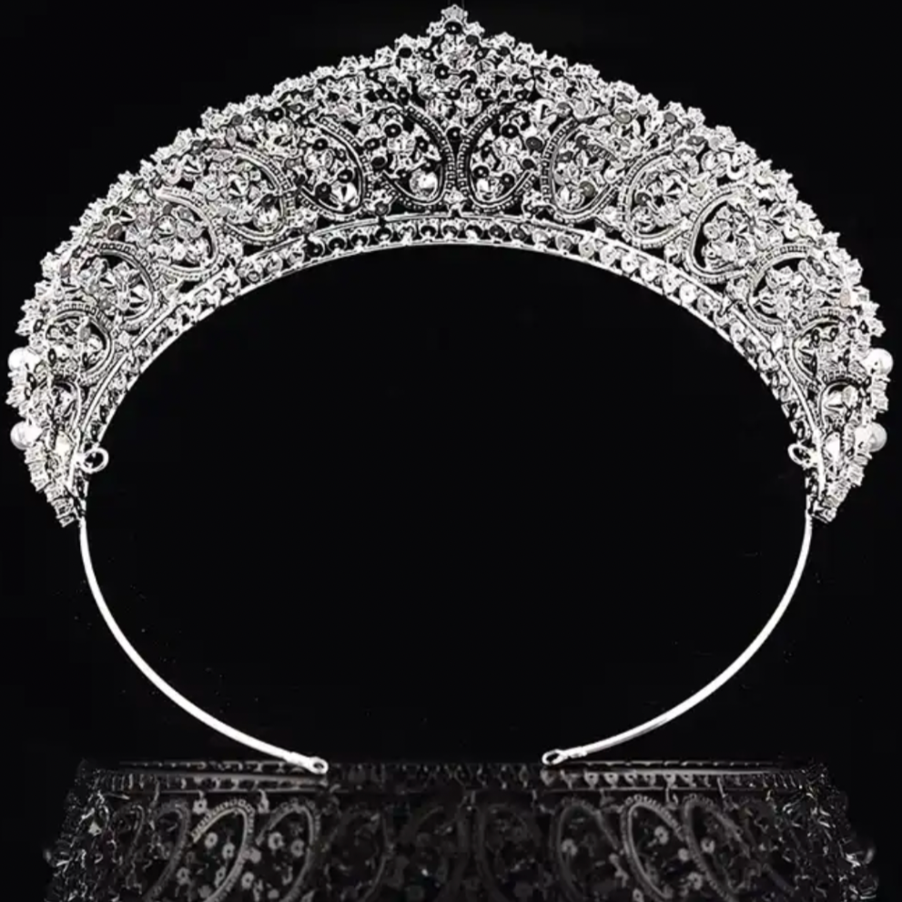 ELEANOR | Crystal & Pearl Tiara