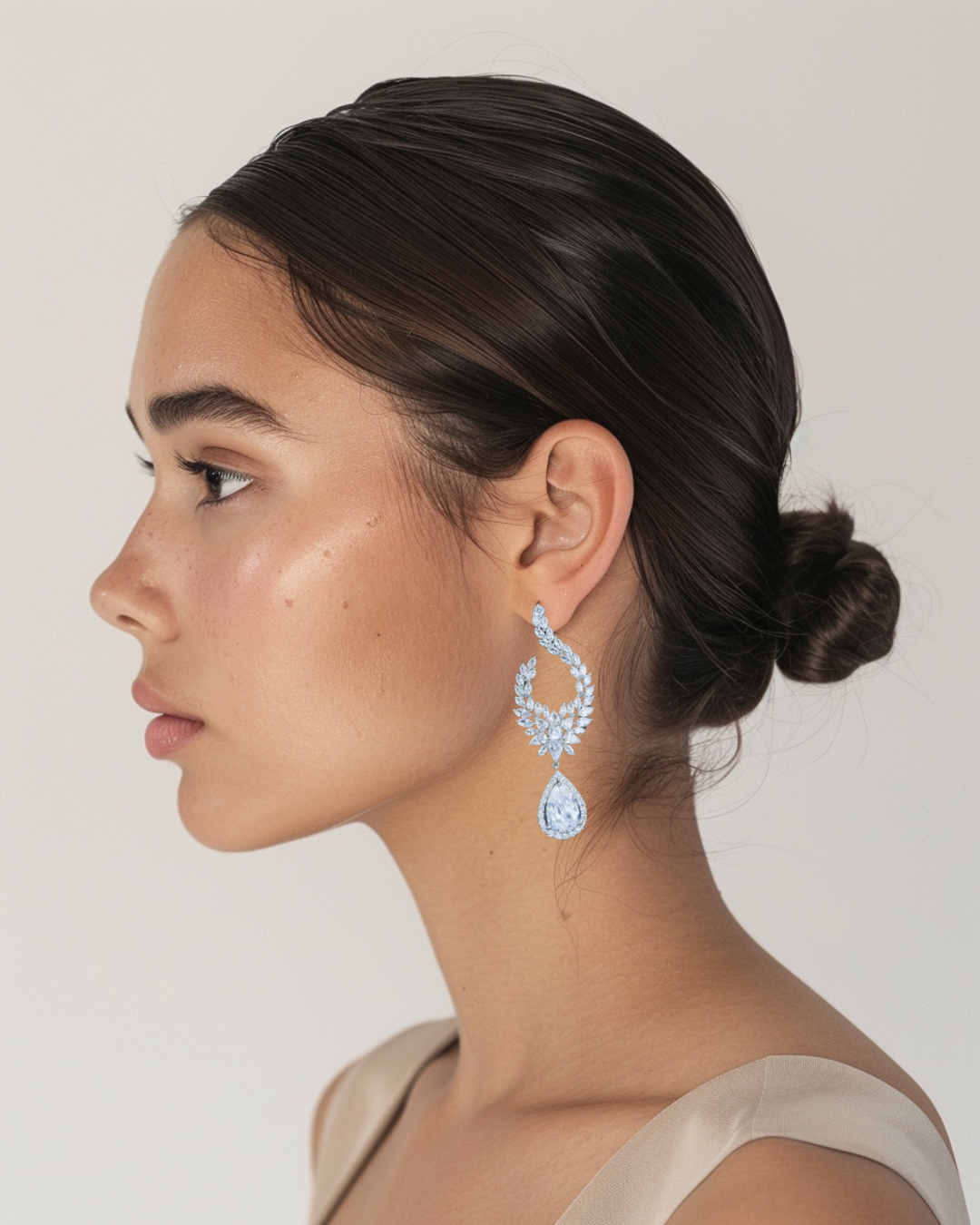 VICTORIA | Crystal Oval Drop Earrings