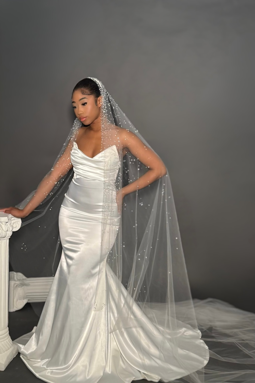LENNOX | Crystal Mantilla Veil