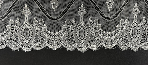 Anissa's Custom Veil (Deposit)